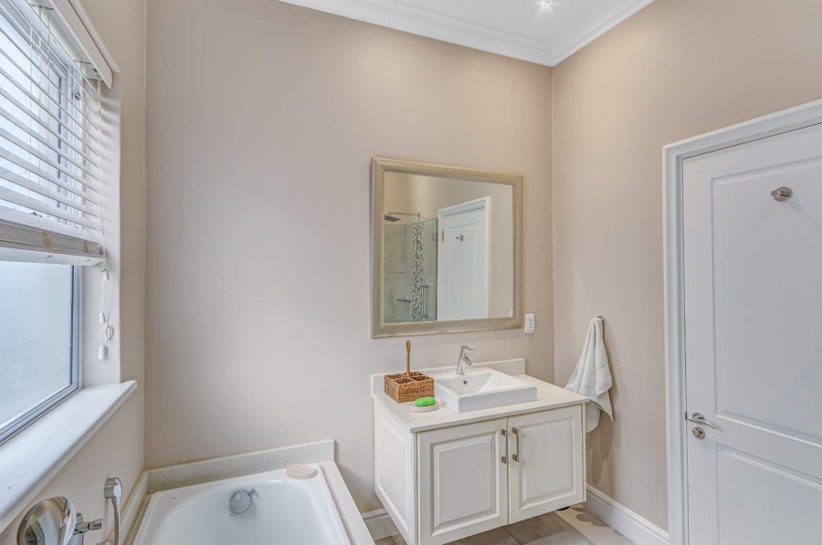 3 Bedroom Property for Sale in Knysna Lifestyle Estate Western Cape